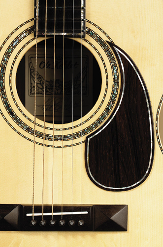 Kehlet Folk Deluxe - inlays in rosette and pickguard